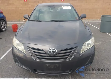 2009 Toyota Camry Le z USA, uszkodzony, nr VIN 4T4BE46K19R053632